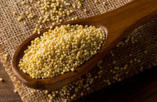 ORGANIC HULLED MILLET